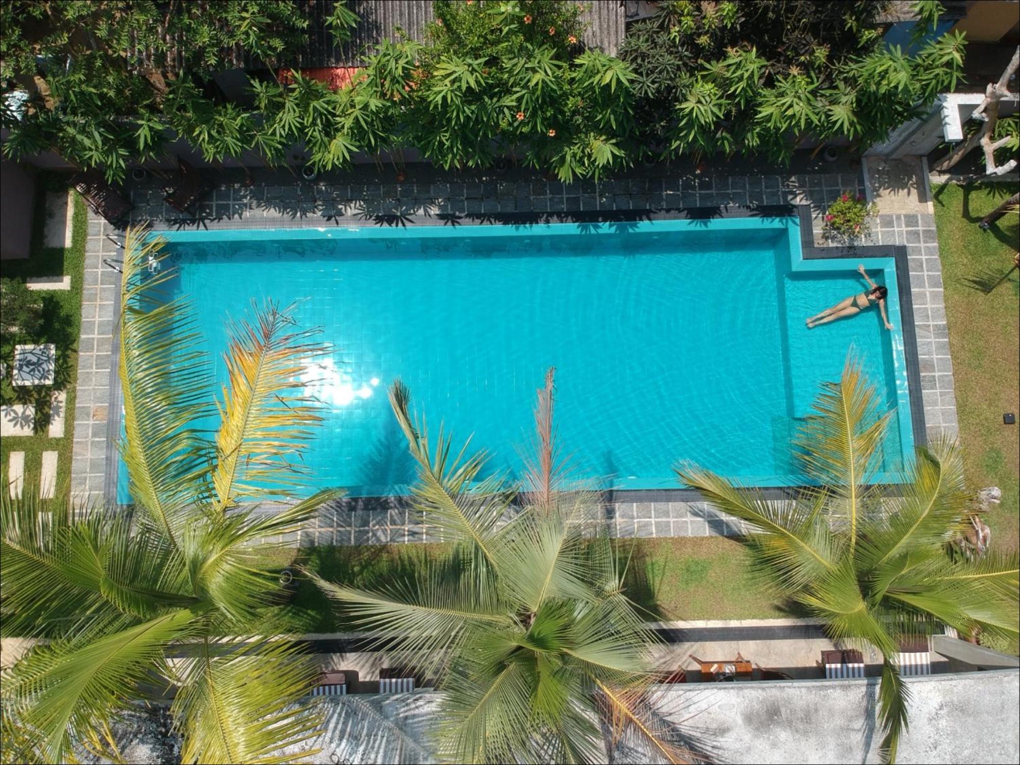 Sri Palms Bed & Breakfast Kosgoda Exterior photo