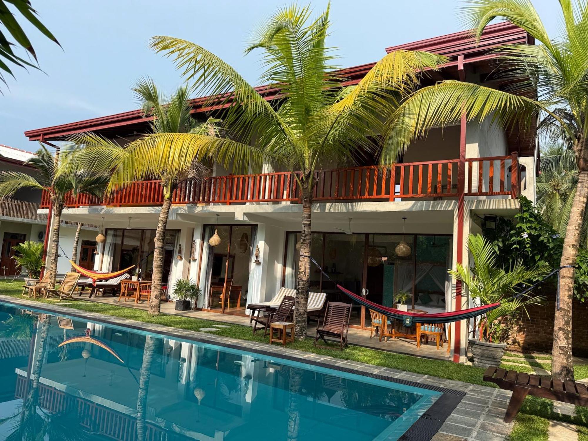 Sri Palms Bed & Breakfast Kosgoda Exterior photo
