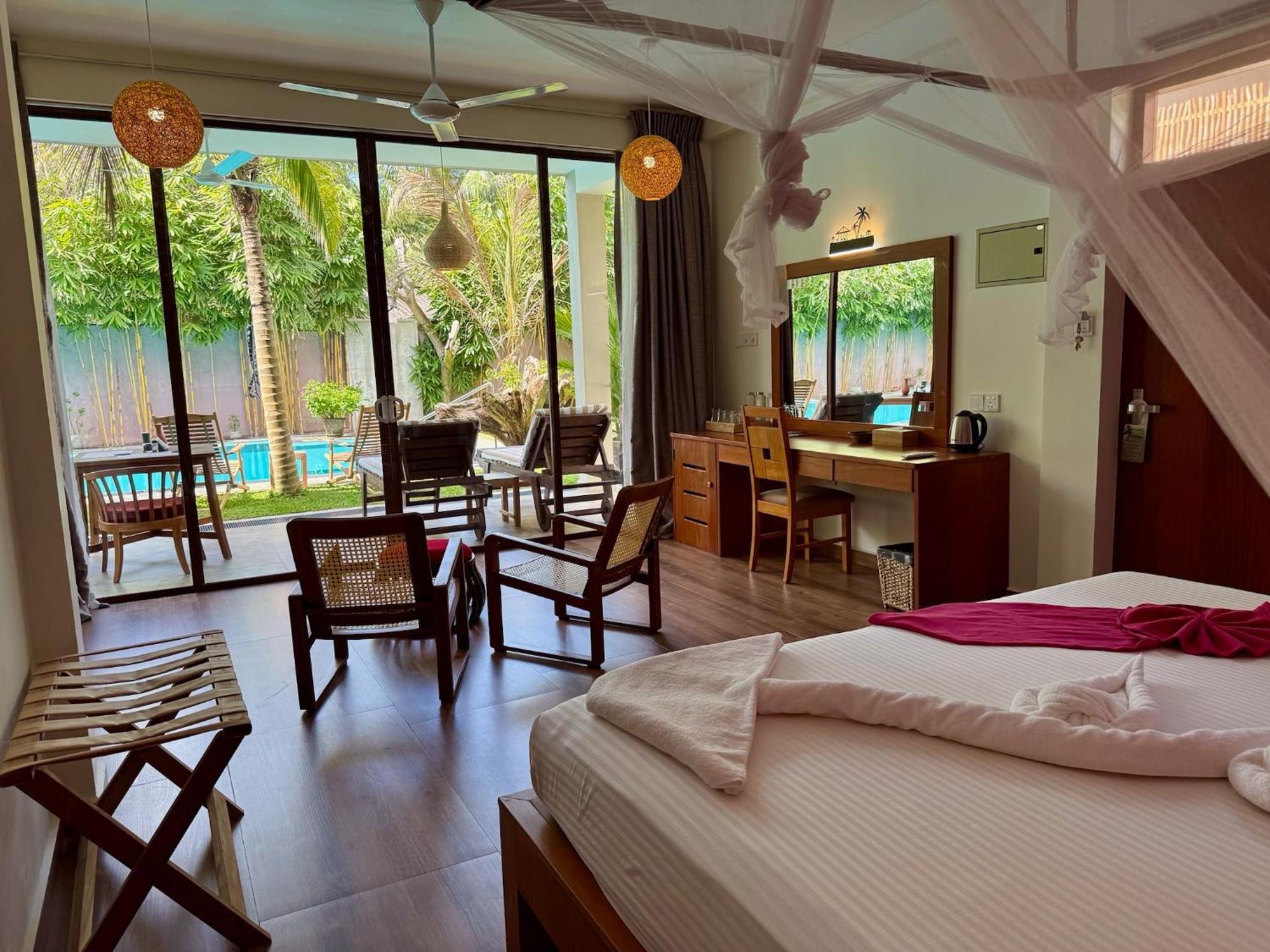 Sri Palms Bed & Breakfast Kosgoda Exterior photo